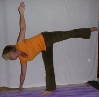 /album/fotogalerie-bilder-yoga/halbmond-groser1-jpg/